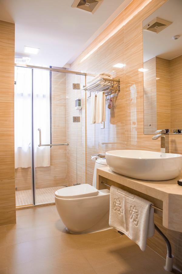 The Harbour Hotel Guangzhou Exterior photo
